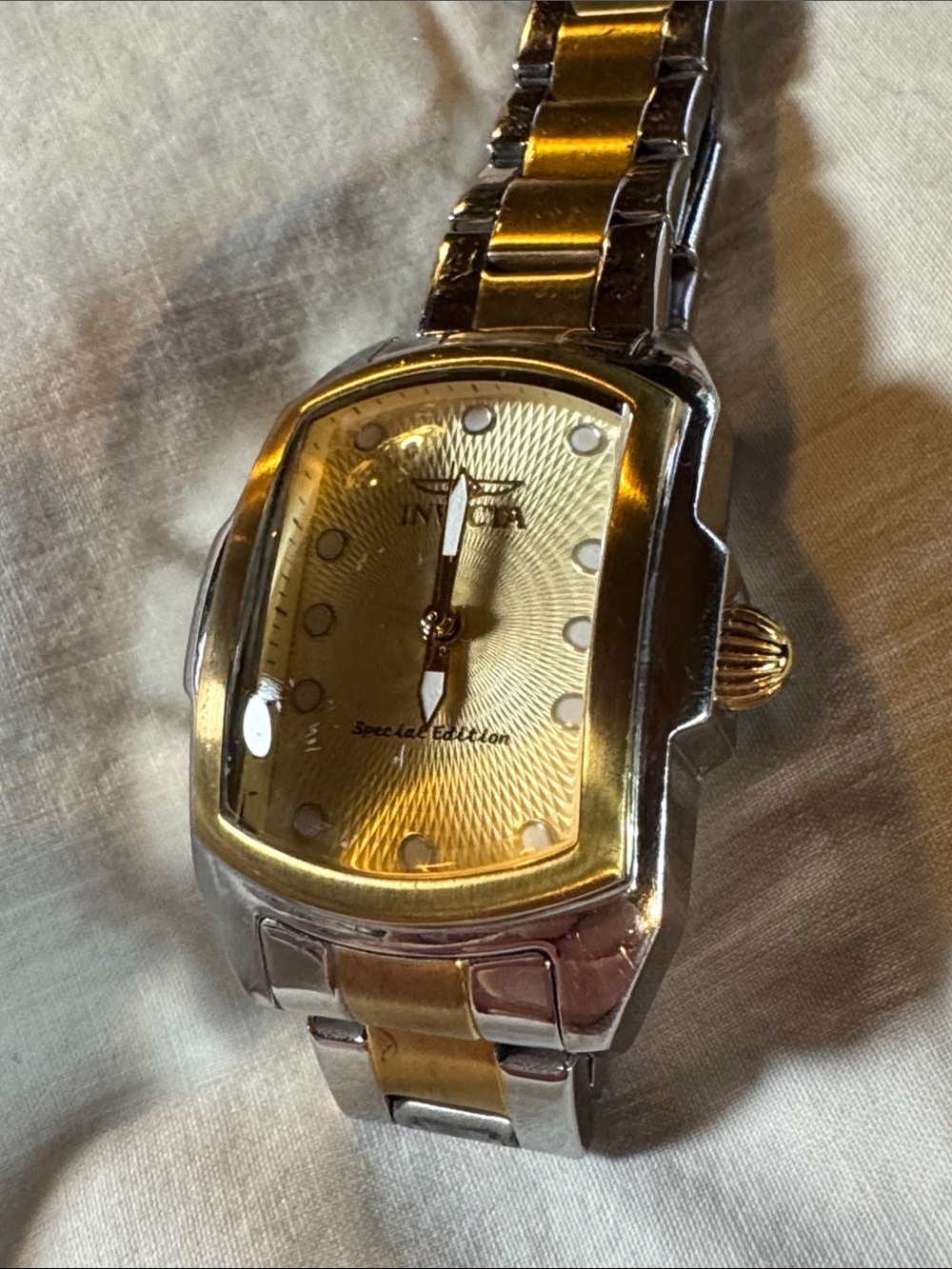Invicta Lupah “The Last Word” Silver and Gold Two-Tone Men's Watch